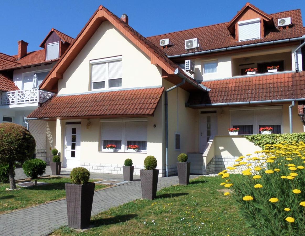 Silent Apartmanház Harkány Exterior foto